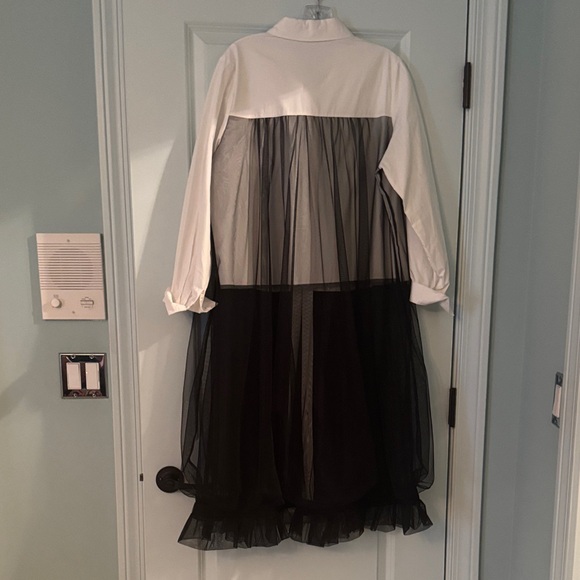 Sheer Black and White Jacket - Picture 4 of 4